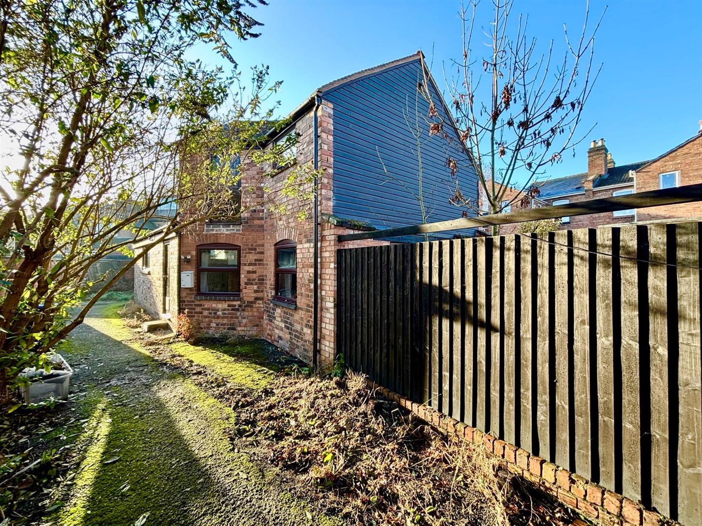 Clapham Street, Leamington Spa